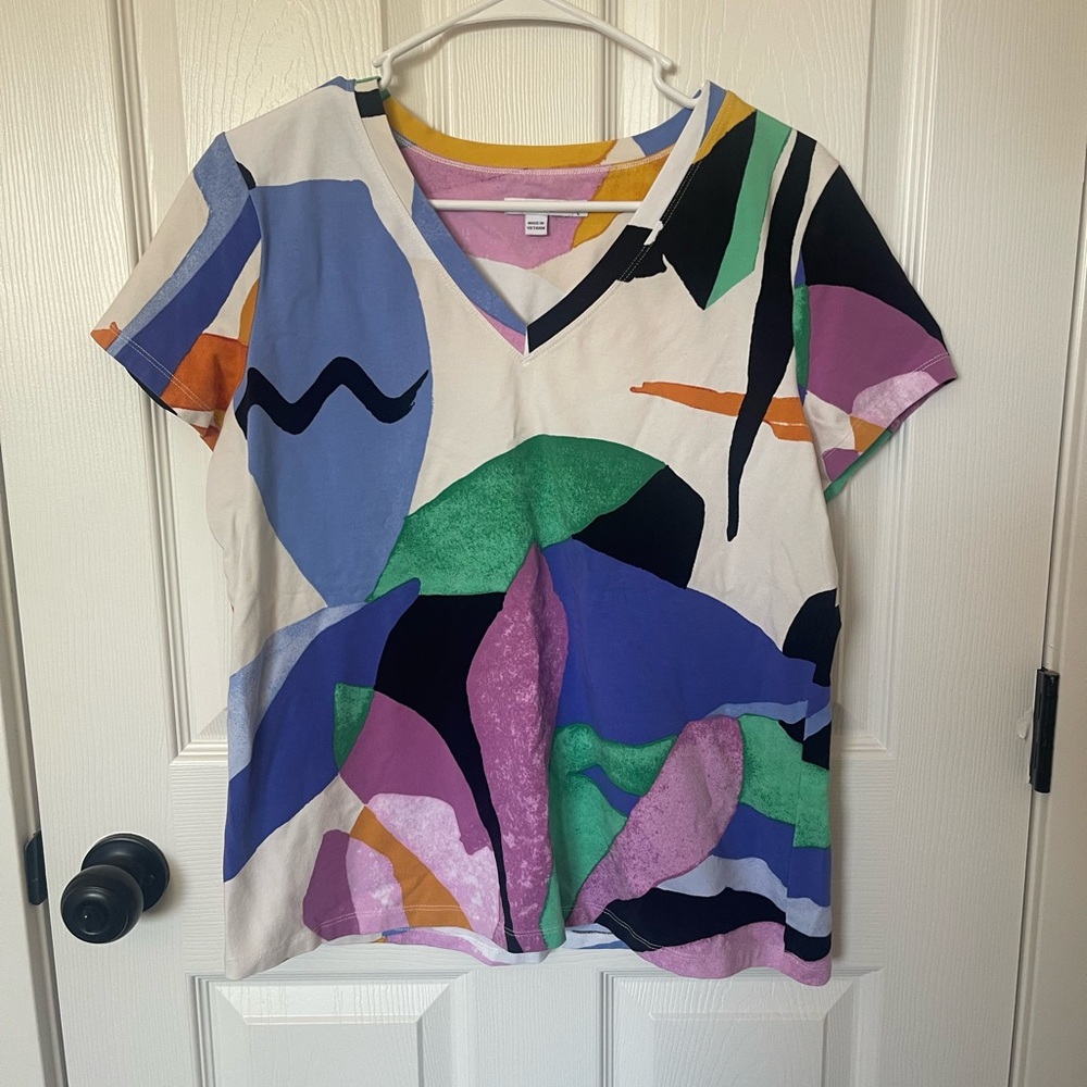 Chico's Blue Abstract Graphic Tee